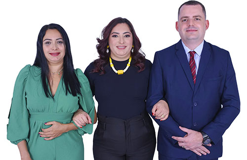 Andriana Leite, Ataliana Leite da Rocha Maretti e Paulo Maretti, da esquerda para a direita